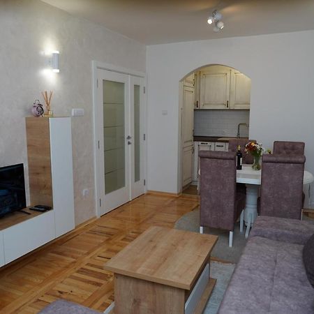 Sleepover - Holiday Base Novi Sad Exterior photo